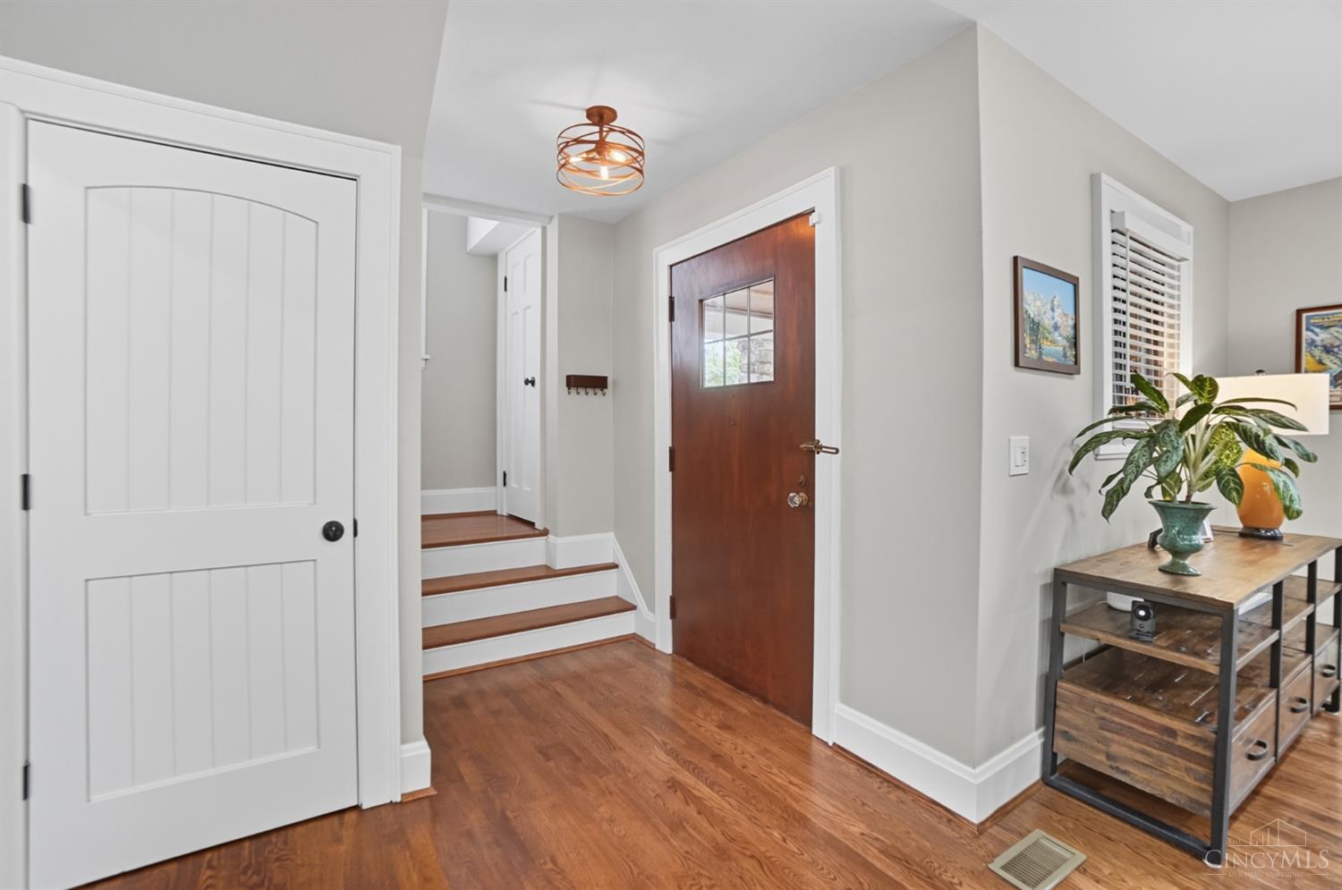 6143 Tulane Road