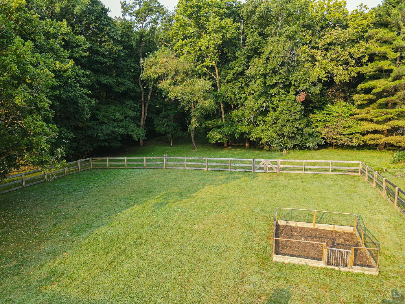 Homes for sale in Fairfield Twp, OH | 5229 Headgates Rd, Fairfield Twp, OH 45011 | MLS# 1857988