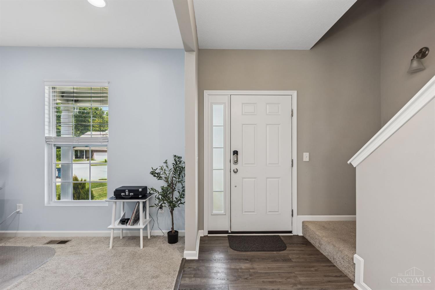 Homes for sale in Batavia Twp, OH | 1305 Tiburon Dr, Batavia Twp, OH 45103 | MLS# 1858081