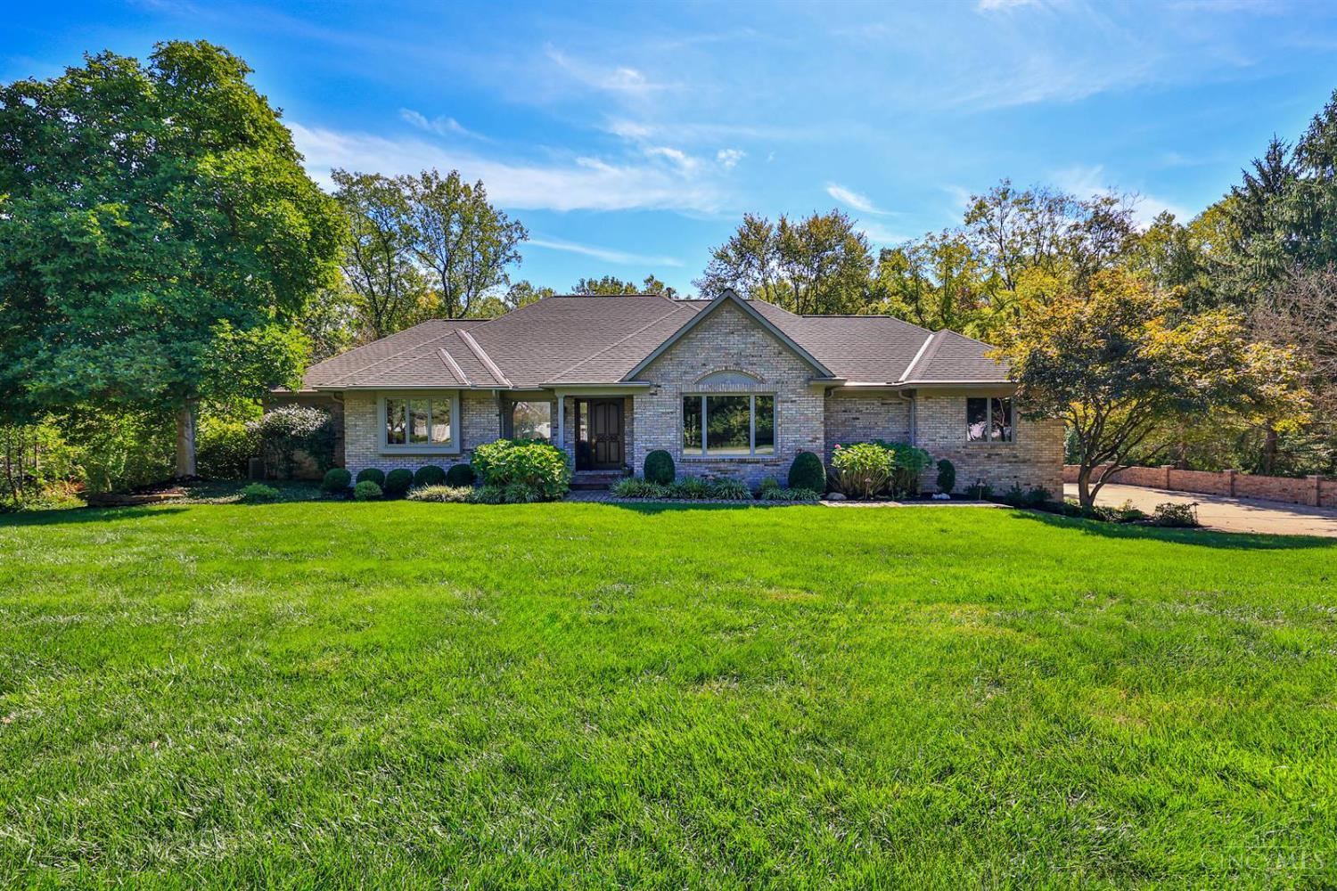 UNDER CONTRACT before Sent. Great house, street, and location. Private rear yard abuts the woods. Kitchen & Bathrooms in good condition. House sold AS IS.