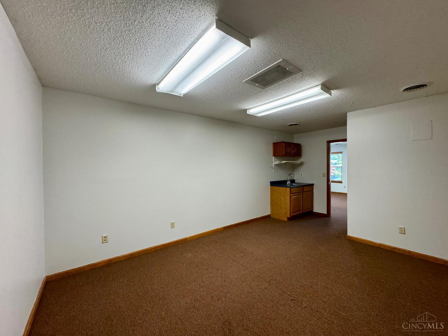8859 Brookside Avenue #200, West Chester, OH, 45069 — photo 24