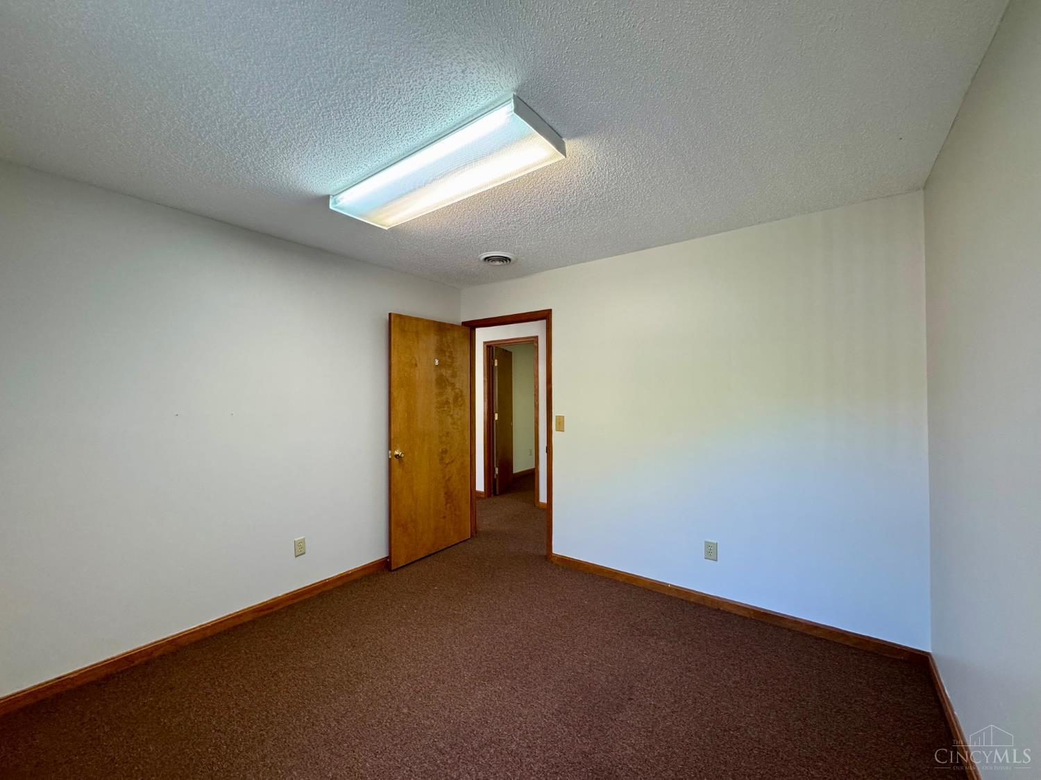 8859 Brookside Avenue #200, West Chester, OH, 45069 — photo 15