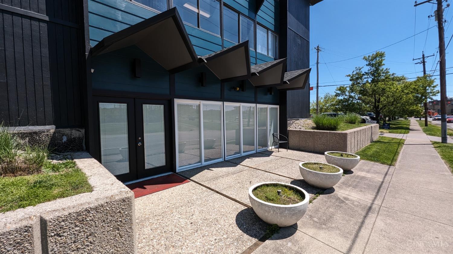 4242 Airport Road, Cincinnati, OH, 45226 — photo 9