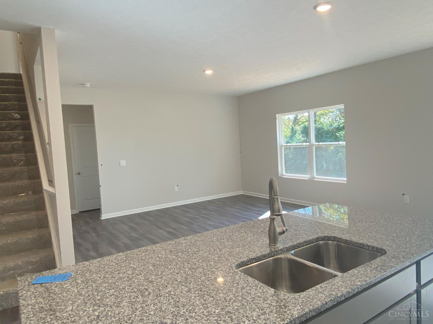 Homes for sale in Batavia Twp, OH | 3647 Heritage Farm Ln, Batavia Twp, OH 45102 | MLS# 1851520