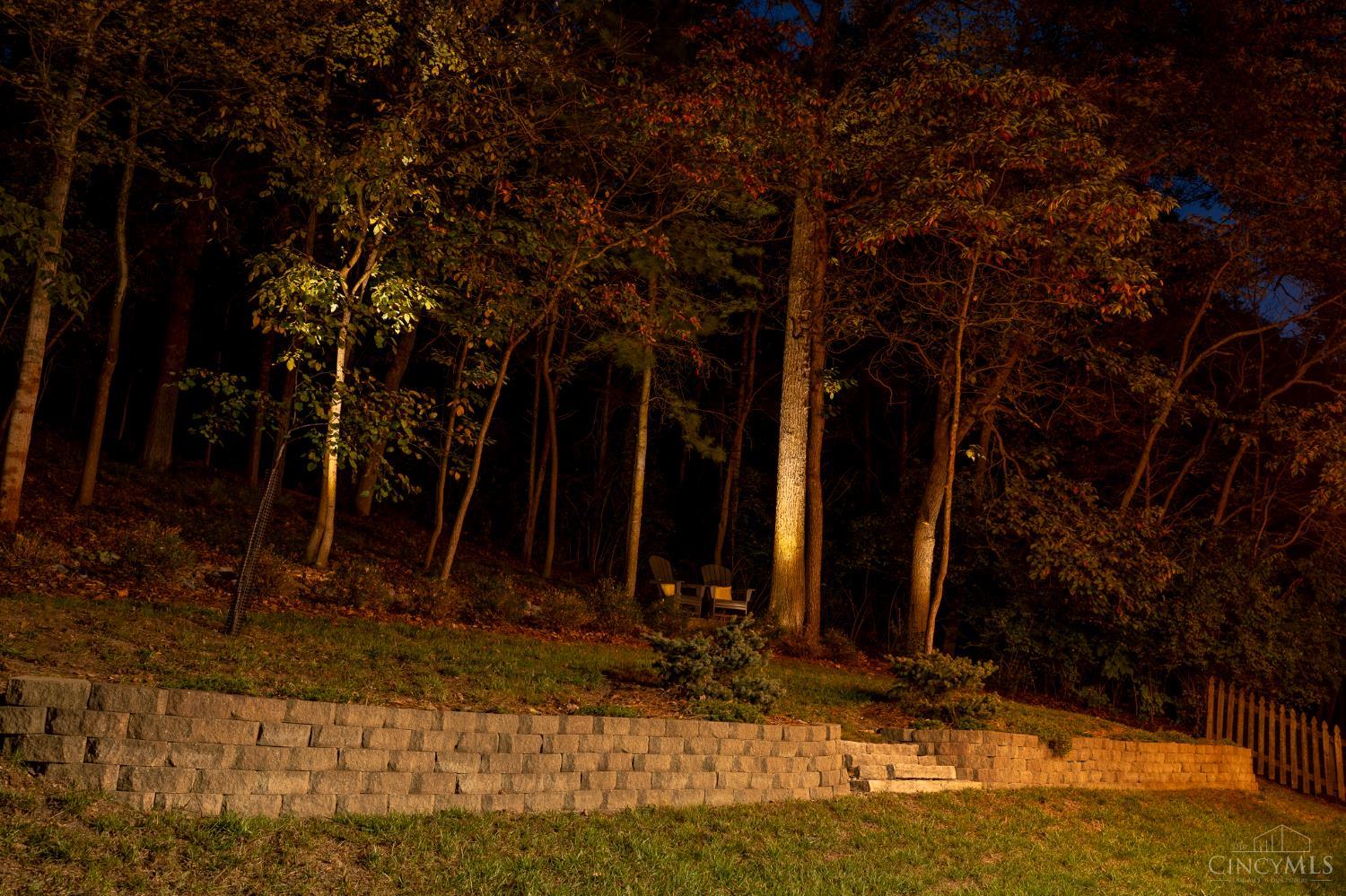 Homes for sale in Loveland, OH | 9542 E Kemper Rd, Loveland, OH 45140 | MLS# 1858564