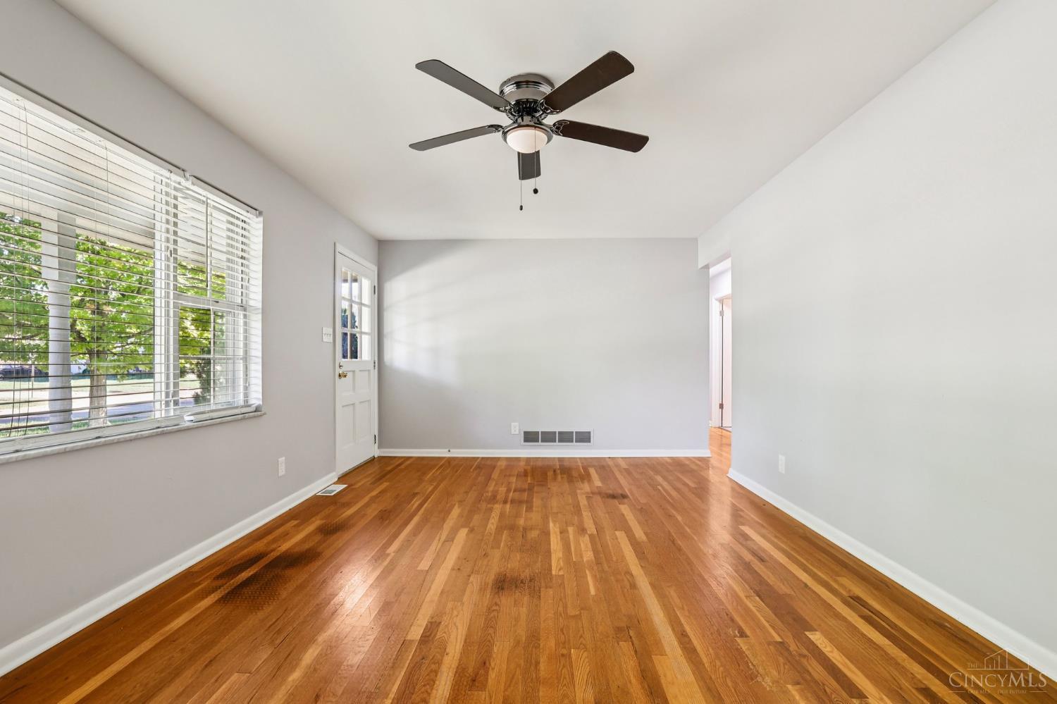 Homes for sale in Anderson Twp, OH | 1400 Sigma Cir, Anderson Twp, OH 45255 | MLS# 1858634