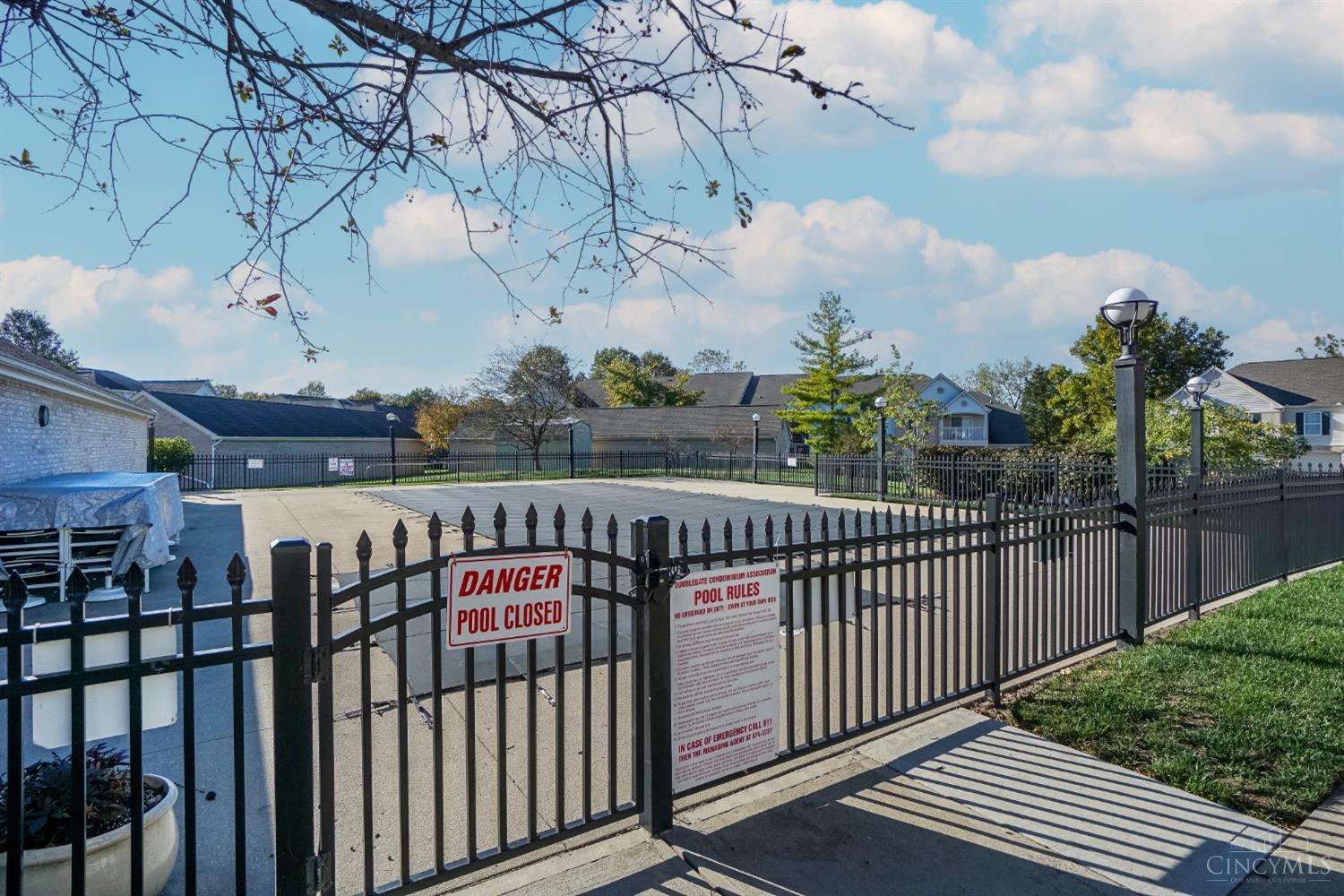 Homes for sale in Milford, OH | 301 Doublegate Dr #K, Milford, OH 45150 | MLS# 1858545