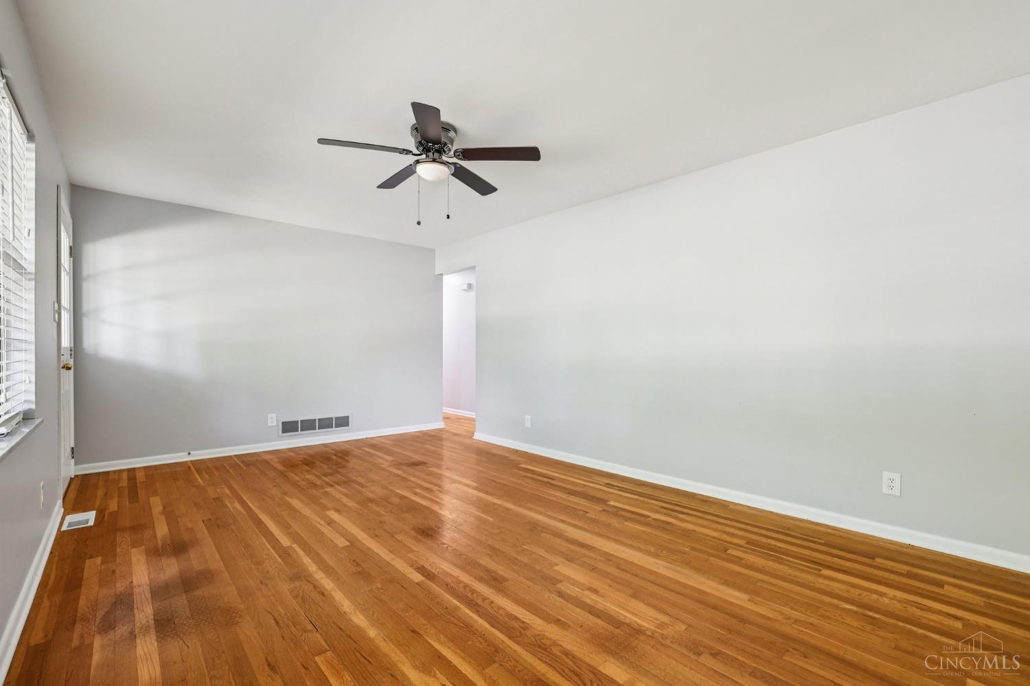 Homes for sale in Anderson Twp, OH | 1400 Sigma Cir, Anderson Twp, OH 45255 | MLS# 1858634