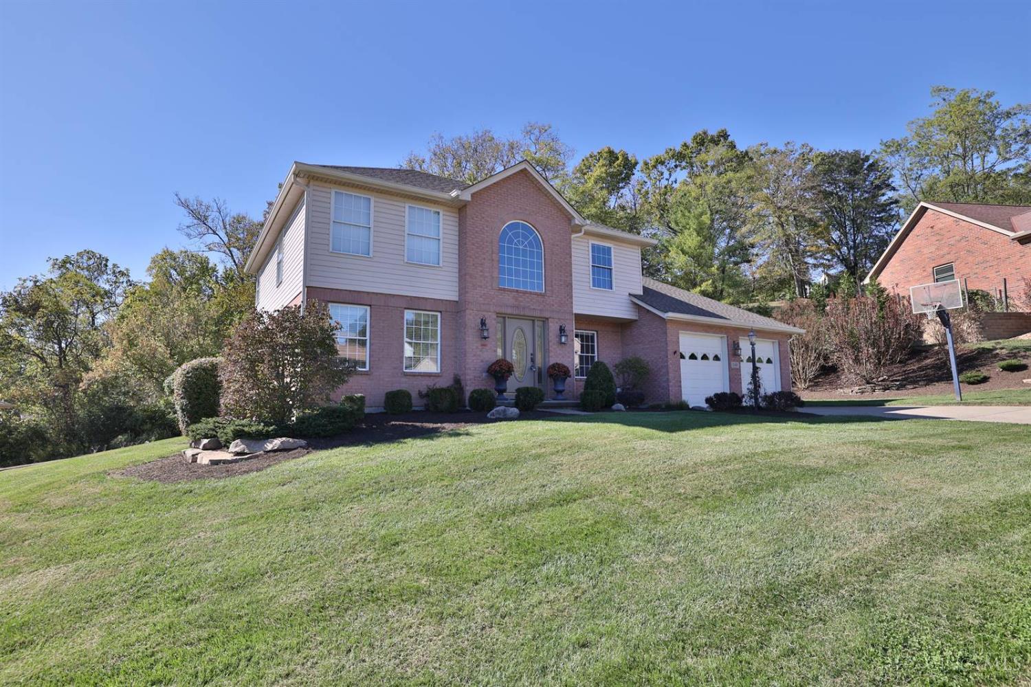 Homes for sale in Cleves, OH | 542 Aston View Ln, Cleves, OH 45002 | MLS# 1858443