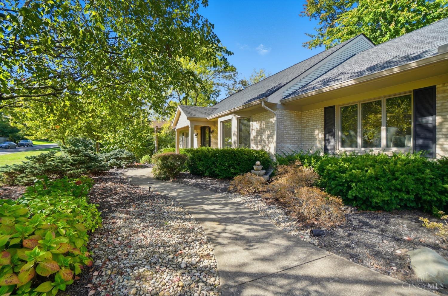 Homes for sale in Sycamore Twp, OH | 11485 Gideon Lane, Sycamore Twp, OH 45249 | MLS# 1858840