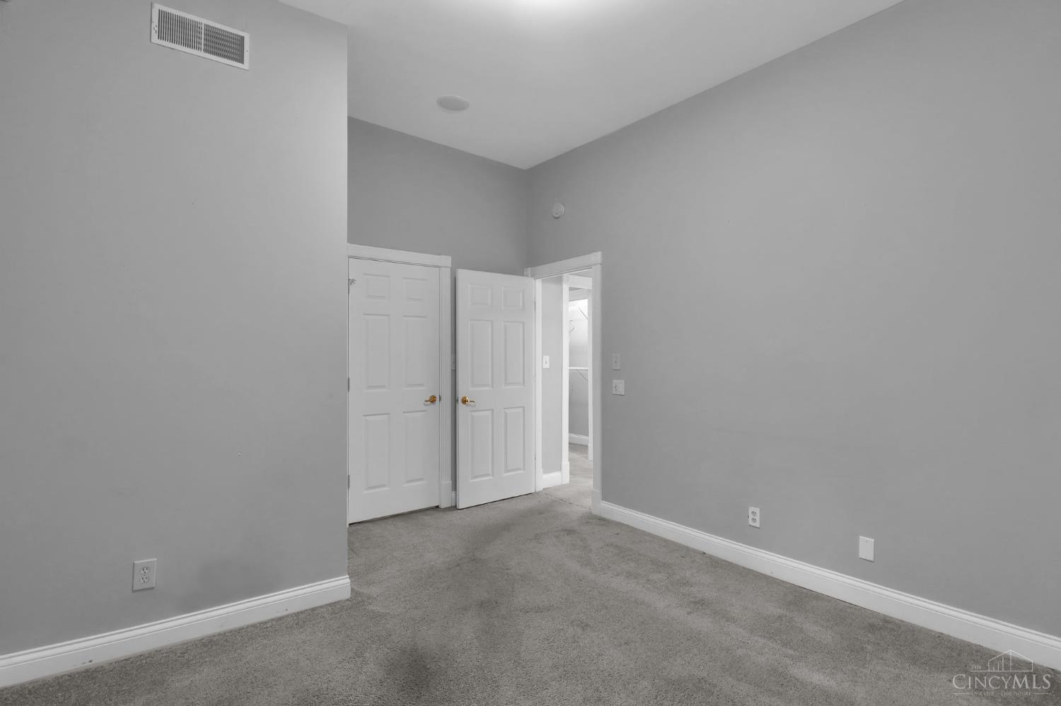 2100 Fulton Ave #291