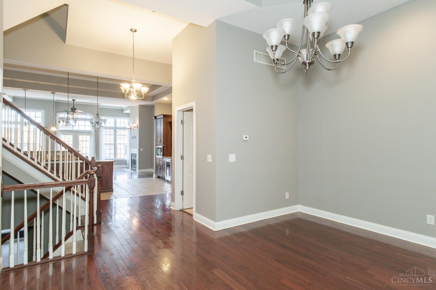 1238 Elsinore Avenue, Cincinnati, OH, 45202 — photo 14