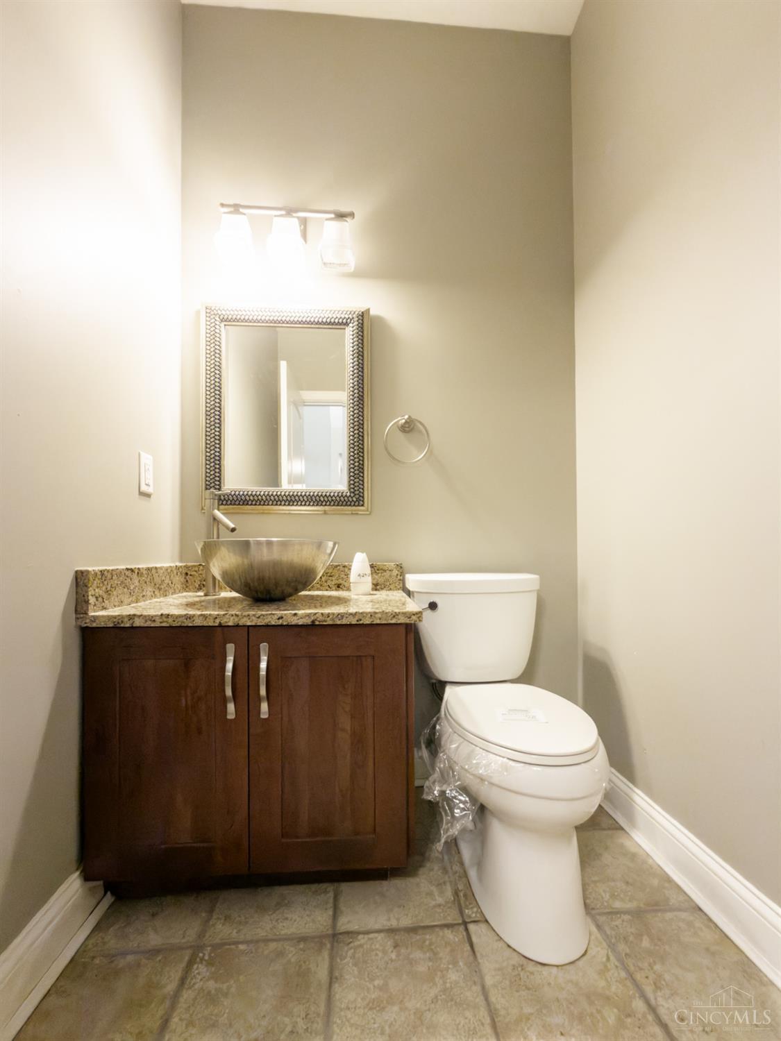1238 Elsinore Avenue, Cincinnati, OH, 45202 — photo 51