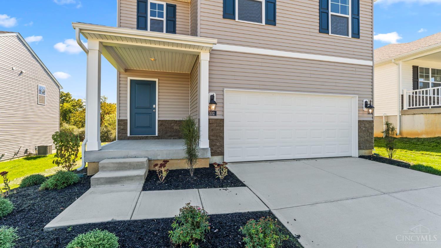 Homes for sale in New Richmond, OH | 102 Woodcreek Ln, New Richmond, OH 45157 | MLS# 1850112