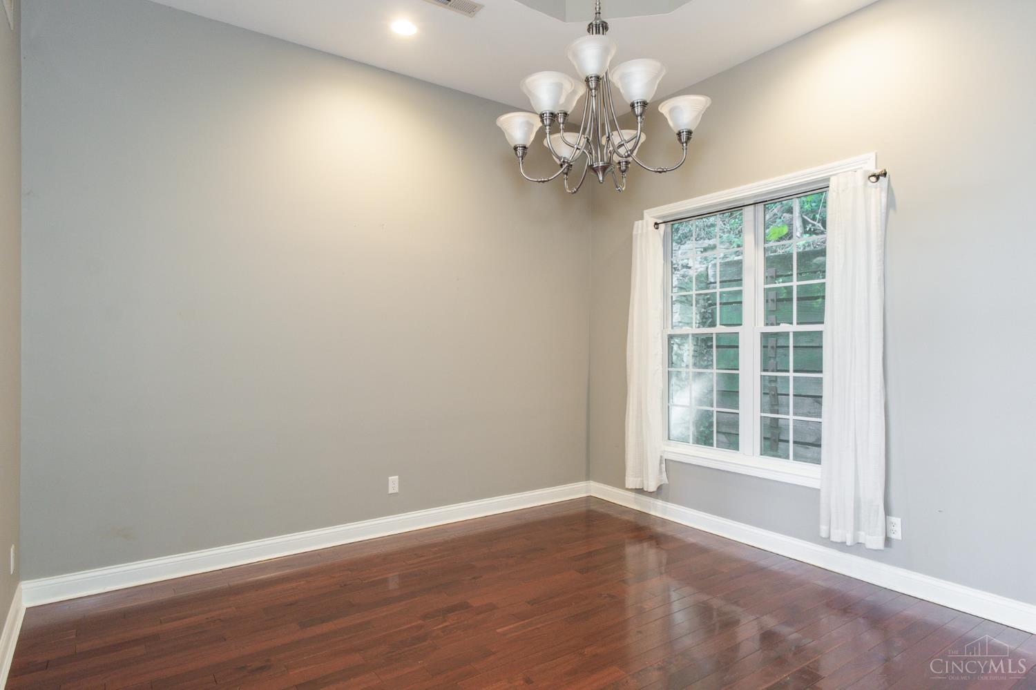 1238 Elsinore Avenue, Cincinnati, OH, 45202 — photo 13