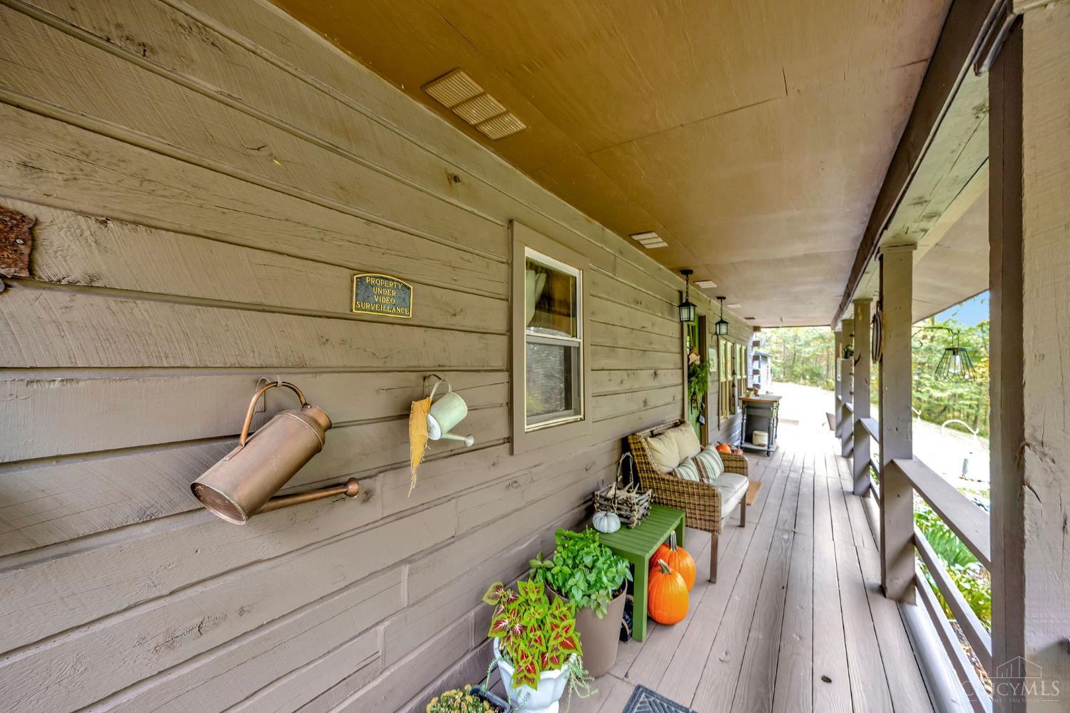 Homes for sale in Metamora, IN | 17017 Gibbs Ln, Metamora, IN 47030 | MLS# 1857322