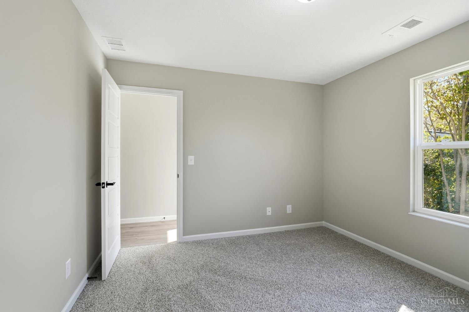 90 Timber Creek Drive, Carlisle, OH, 45005 — photo 19