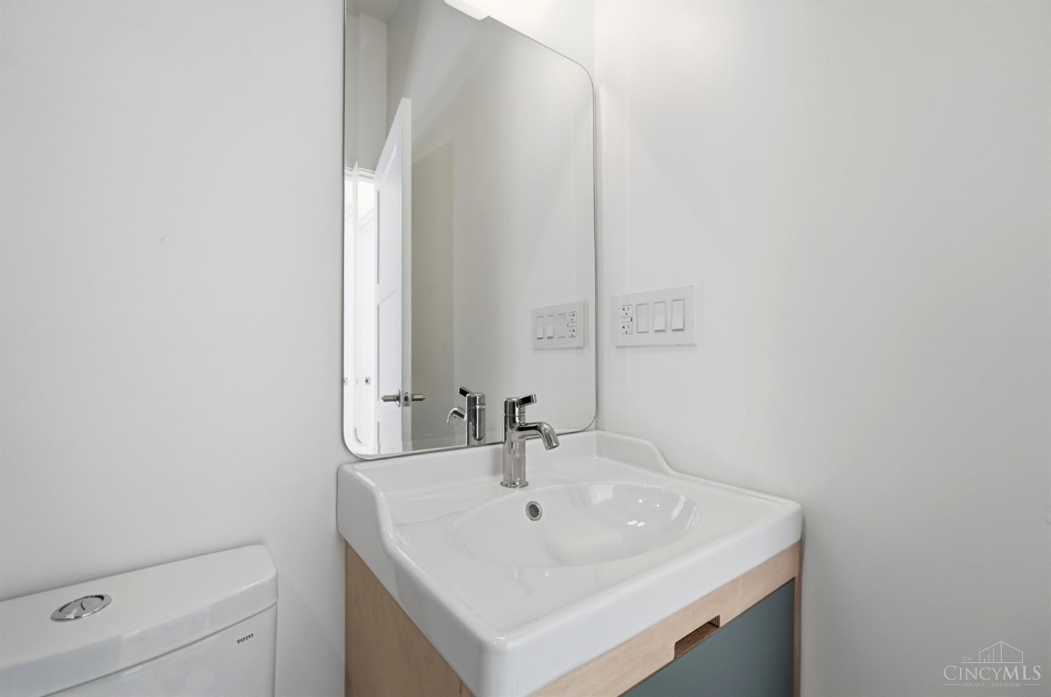 1508 Pleasant Street #102, Cincinnati, OH, 45202 — photo 17