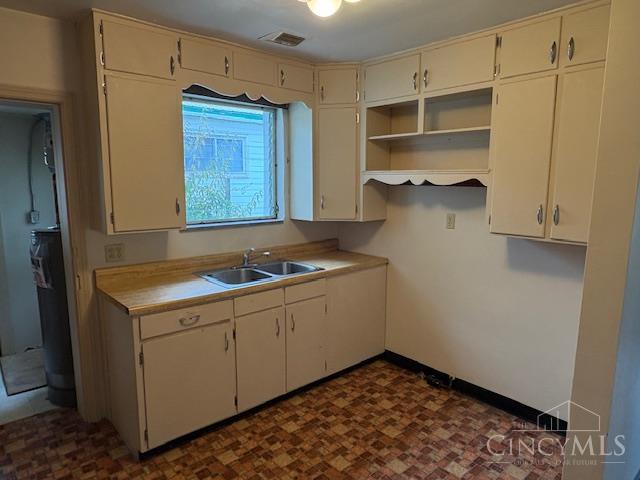 Homes for sale in Sabina, OH | 285 S Howard St, Sabina, OH 45169 | MLS# 1859973