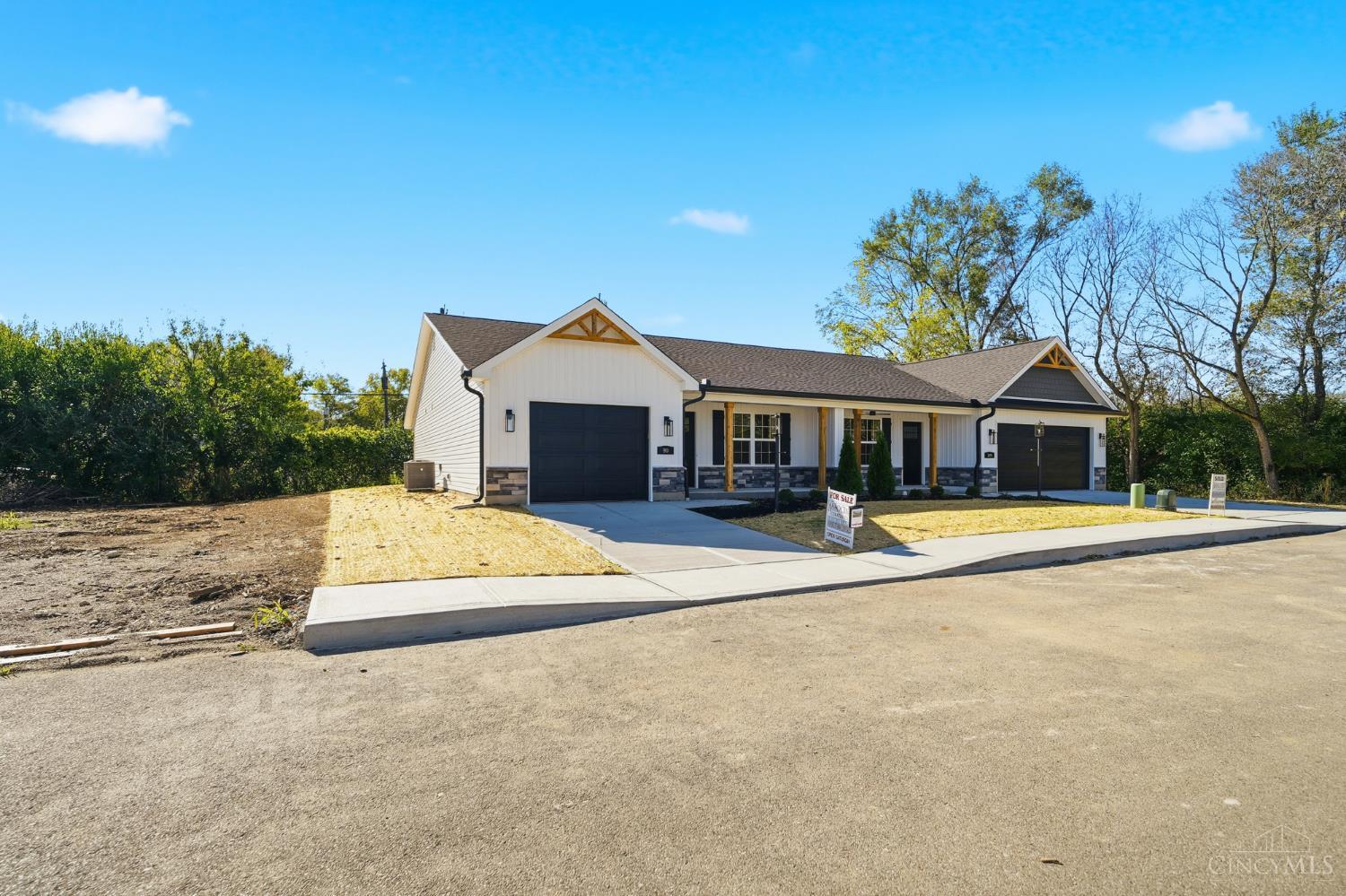 90 Timber Creek Drive, Carlisle, OH, 45005 — photo 3