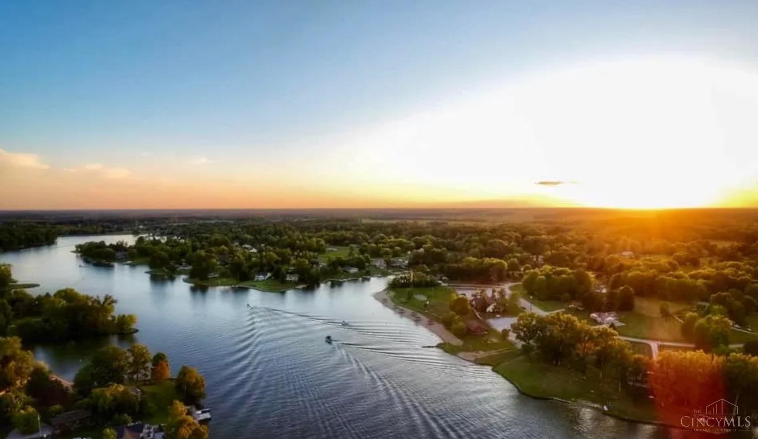 Homes for sale in Perry Twp, OH | 980 Krupp Dr, Perry Twp, OH 45118 | MLS# 1859960