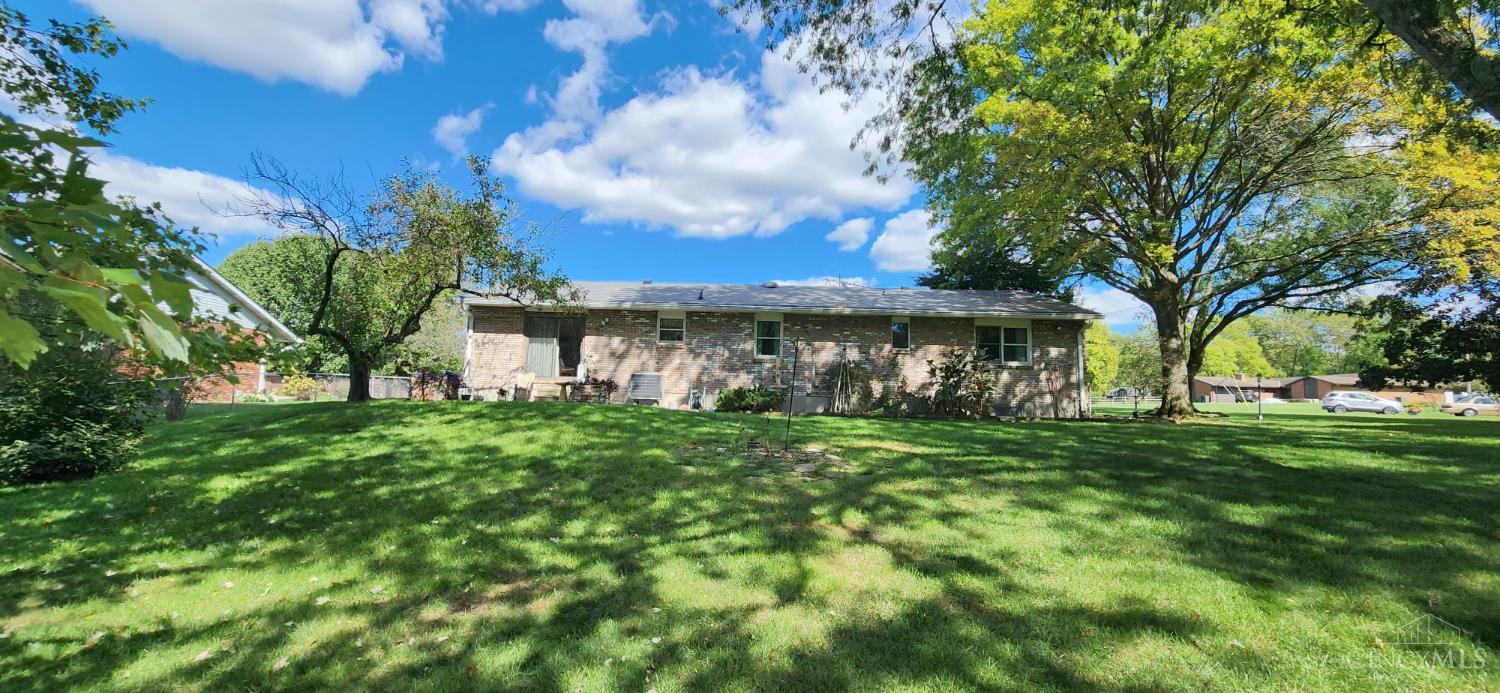 Homes for sale in Liberty Twp, OH | 5765 Keshena Dr, Liberty Twp, OH 45011 | MLS# 1859204