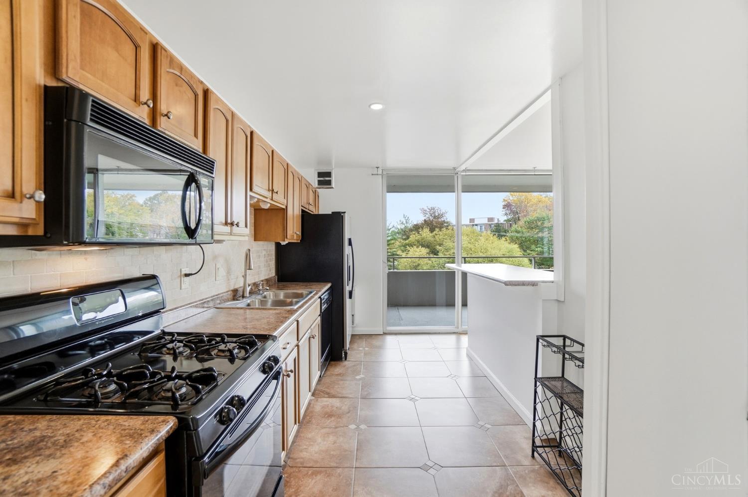 2324 Madison Road #44