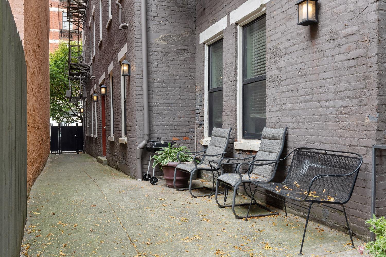 Homes for sale in Cincinnati, OH | 1406 Republic St #102, Cincinnati, OH 45202 | MLS# 1860121