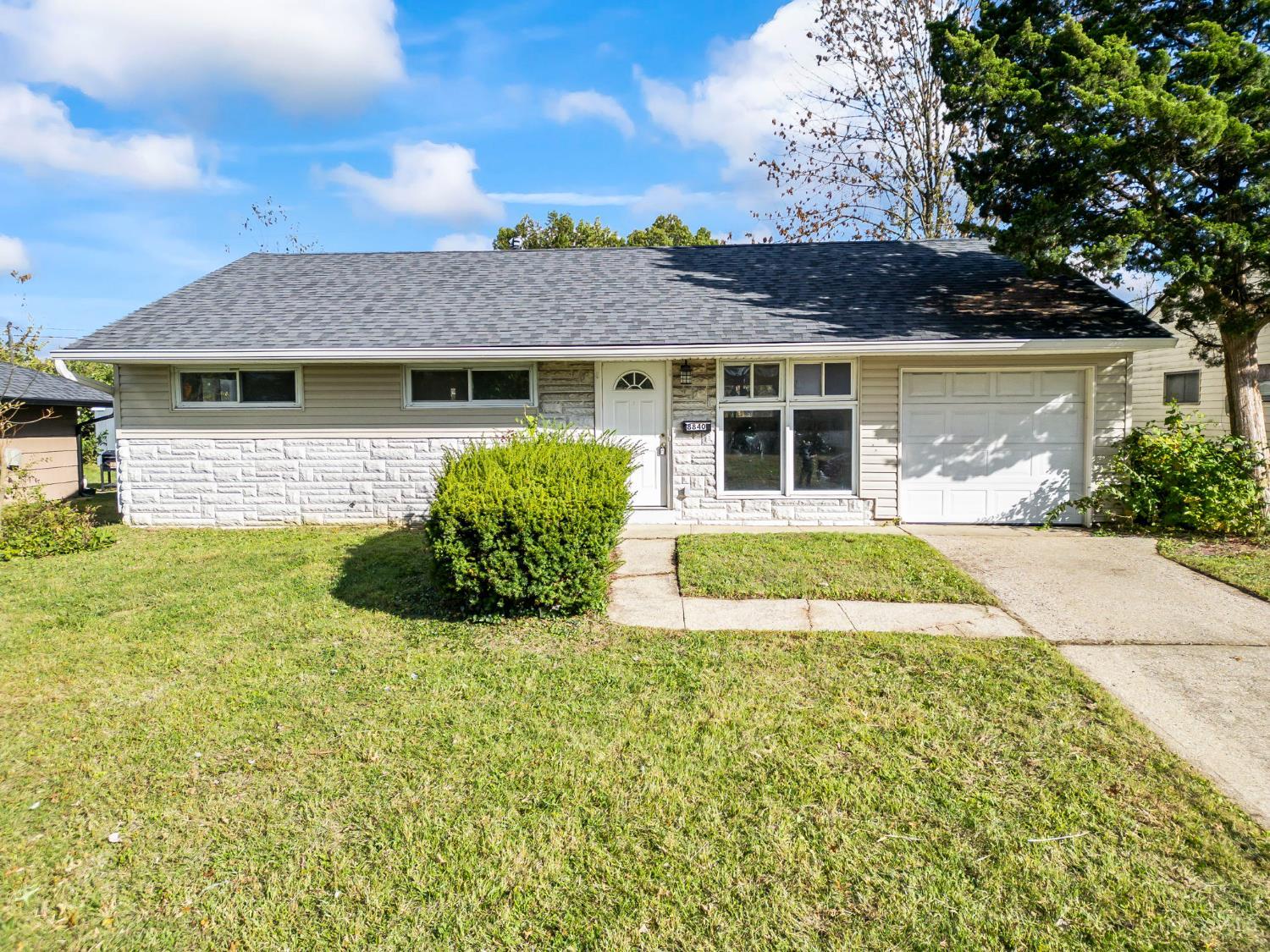 Homes for sale in Springfield Twp., OH | 8840 Grenada Dr, Springfield Twp., OH 45231 | MLS# 1857611