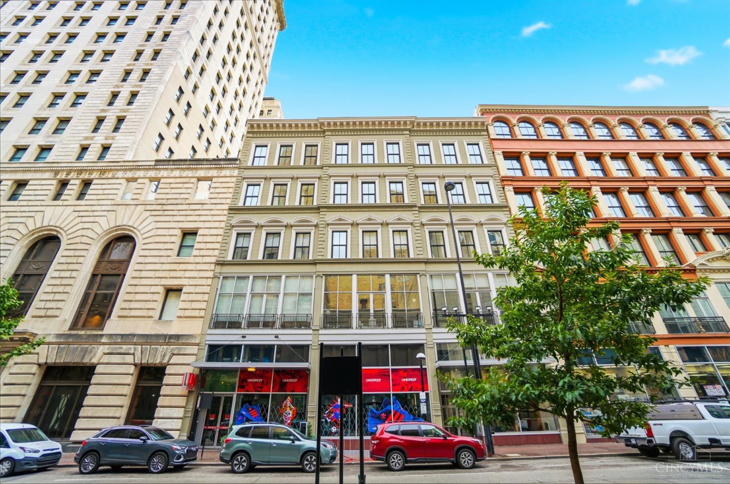 Homes for sale in Cincinnati, OH | 15 W 4Th St #201, Cincinnati, OH 45202 | MLS# 1860318