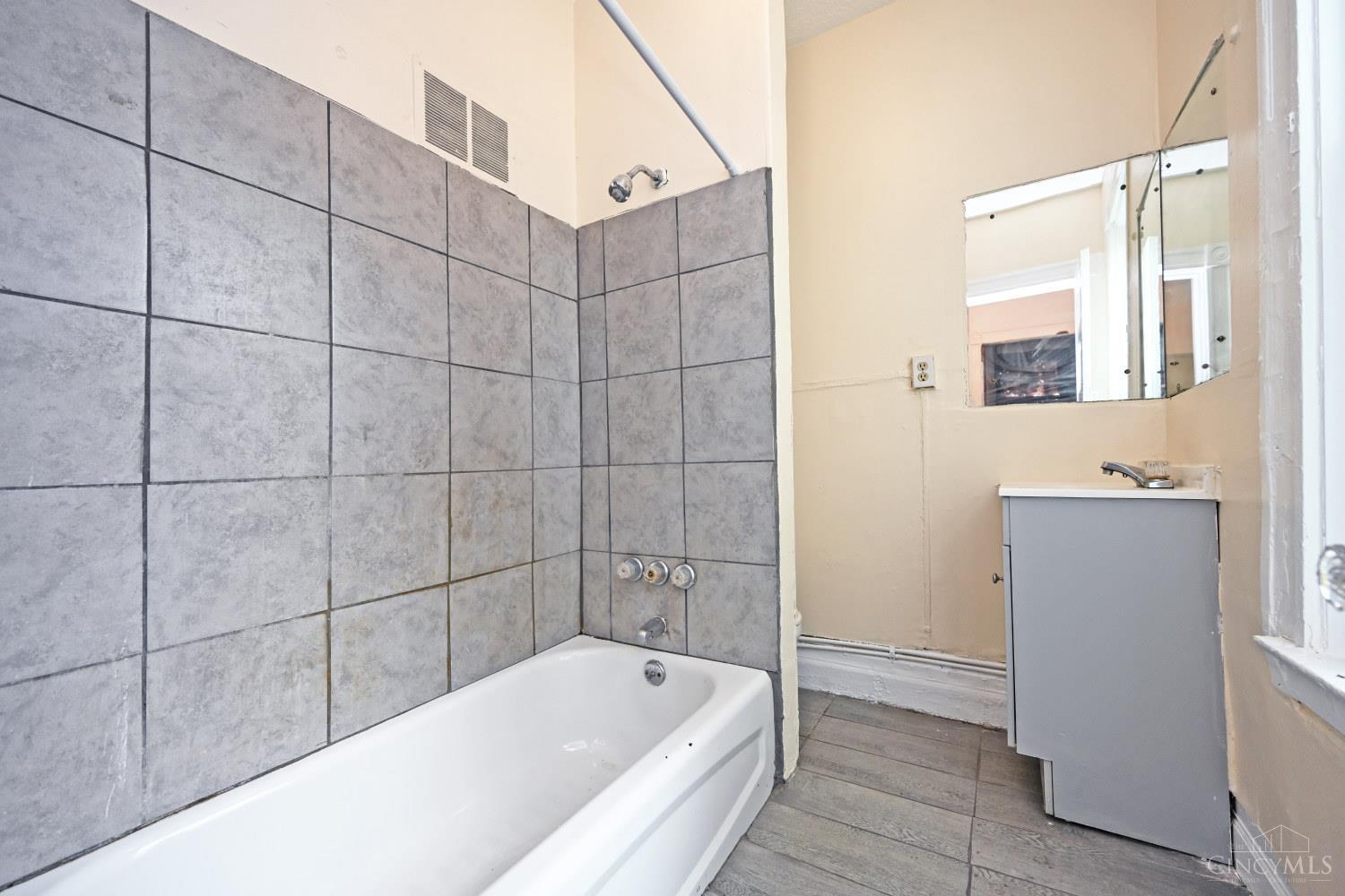 3318 Fairfield Avenue, Cincinnati, OH, 45207 — photo 20