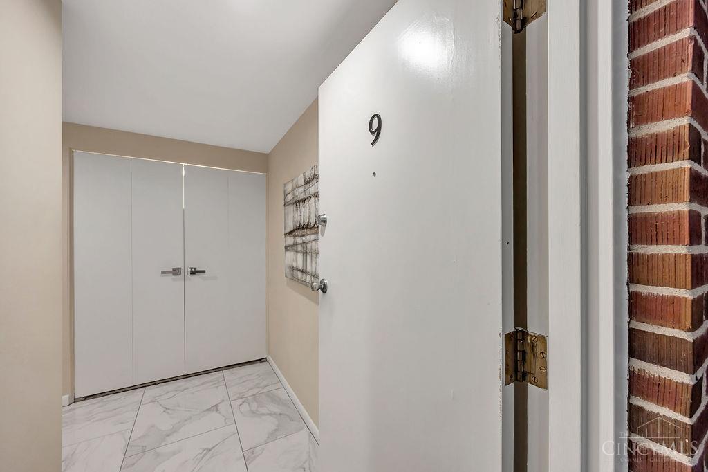 Homes for sale in Cincinnati, OH | 3566 Amberacres Dr #9, Cincinnati, OH 45237 | MLS# 1841624