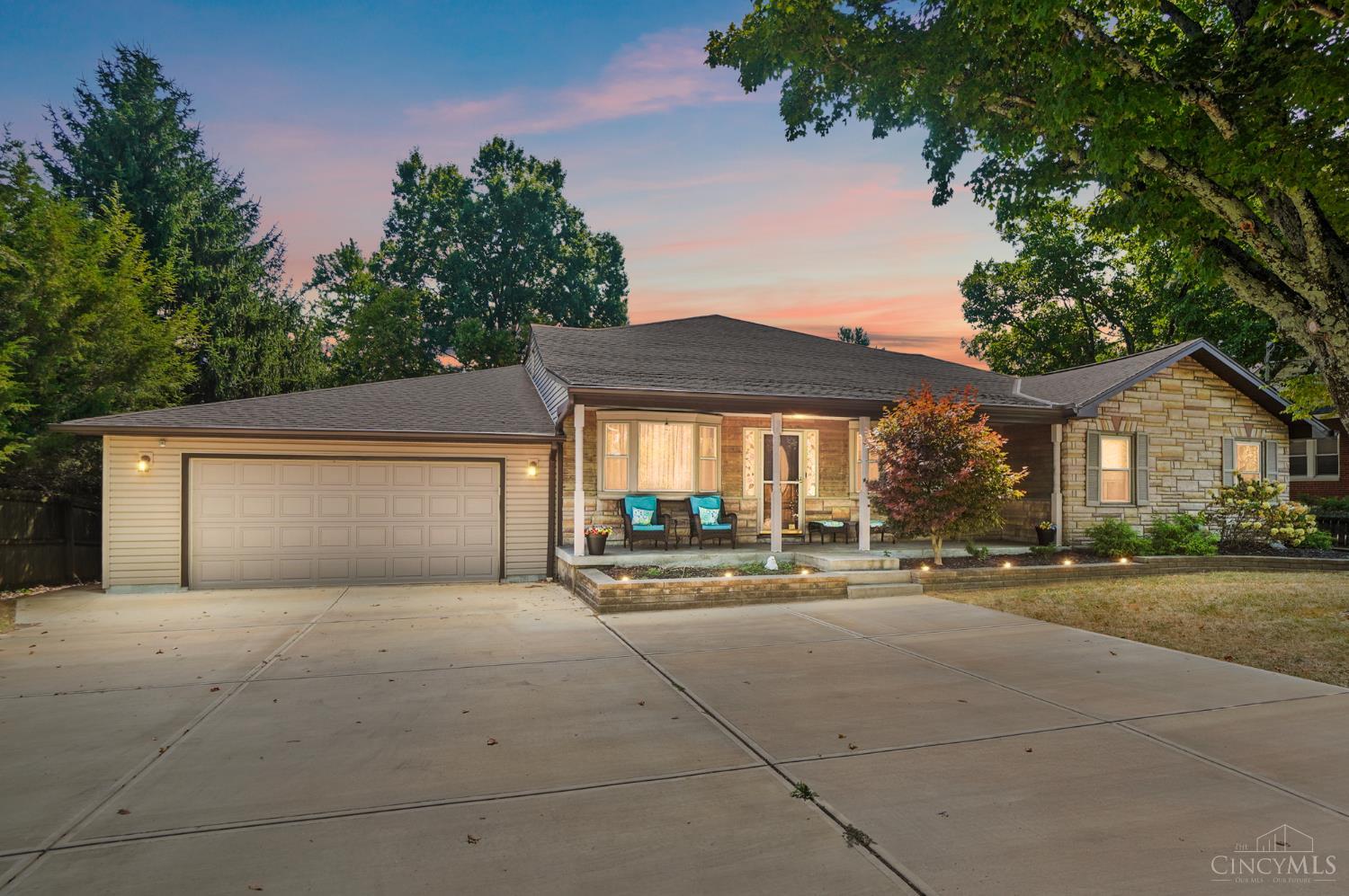 Homes for sale in Green Twp, OH | 4201 Boomer Rd, Green Twp, OH 45247 | MLS# 1860582