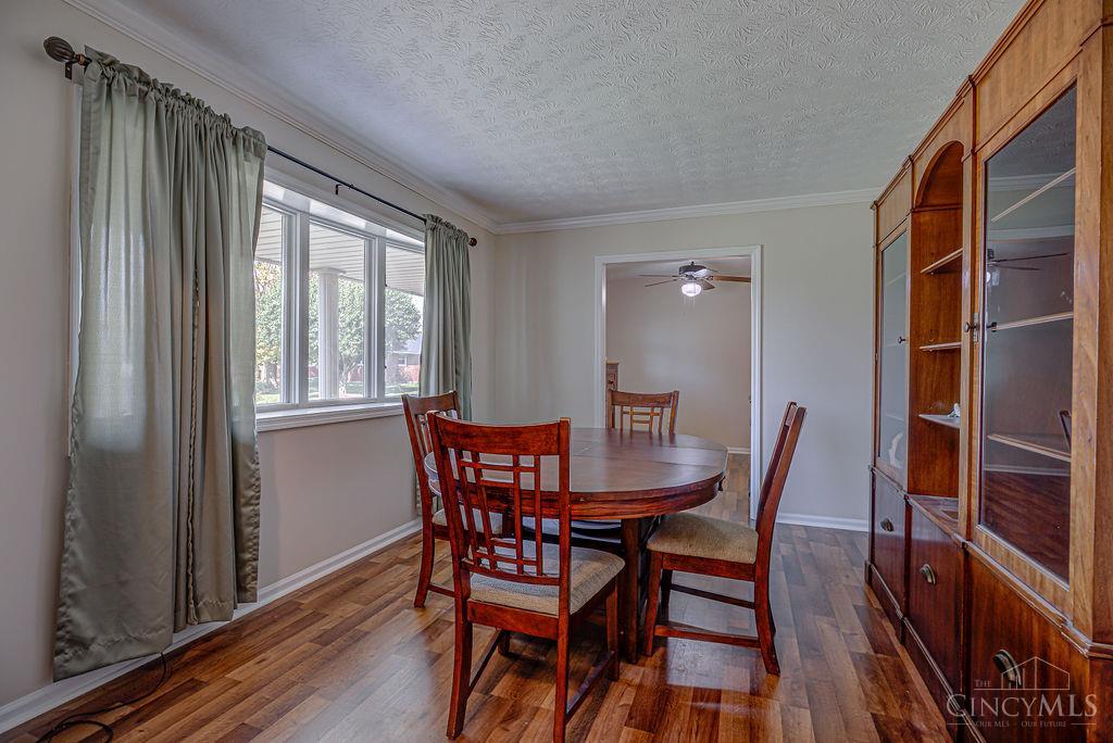 Homes for sale in Trenton, OH | 707 Westview Ct, Trenton, OH 45067 | MLS# 1860276