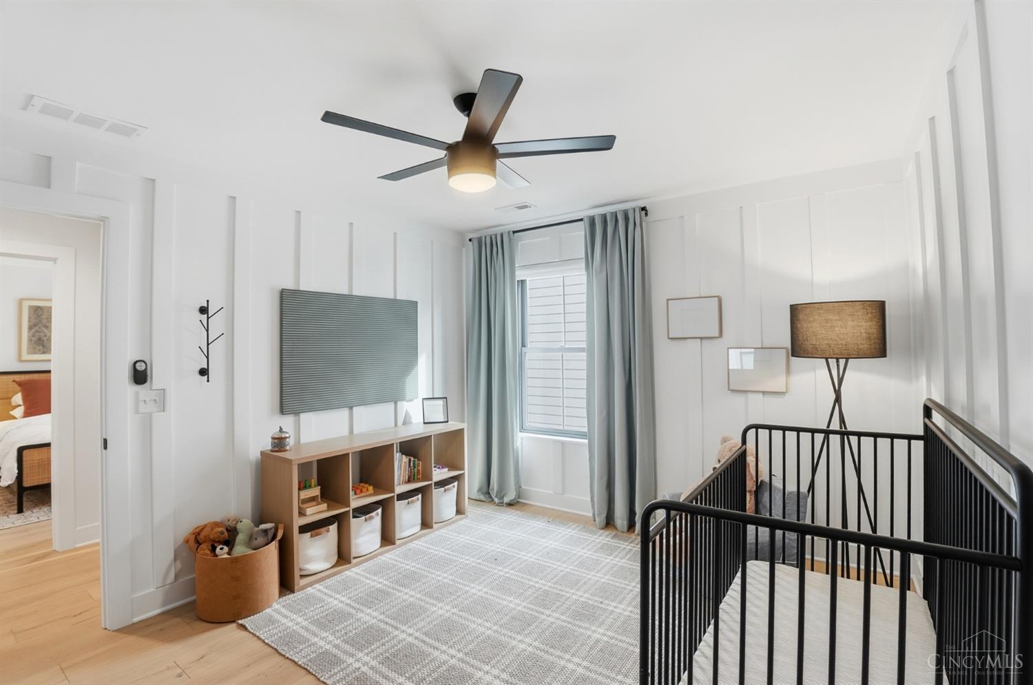 4832 Prospect Avenue