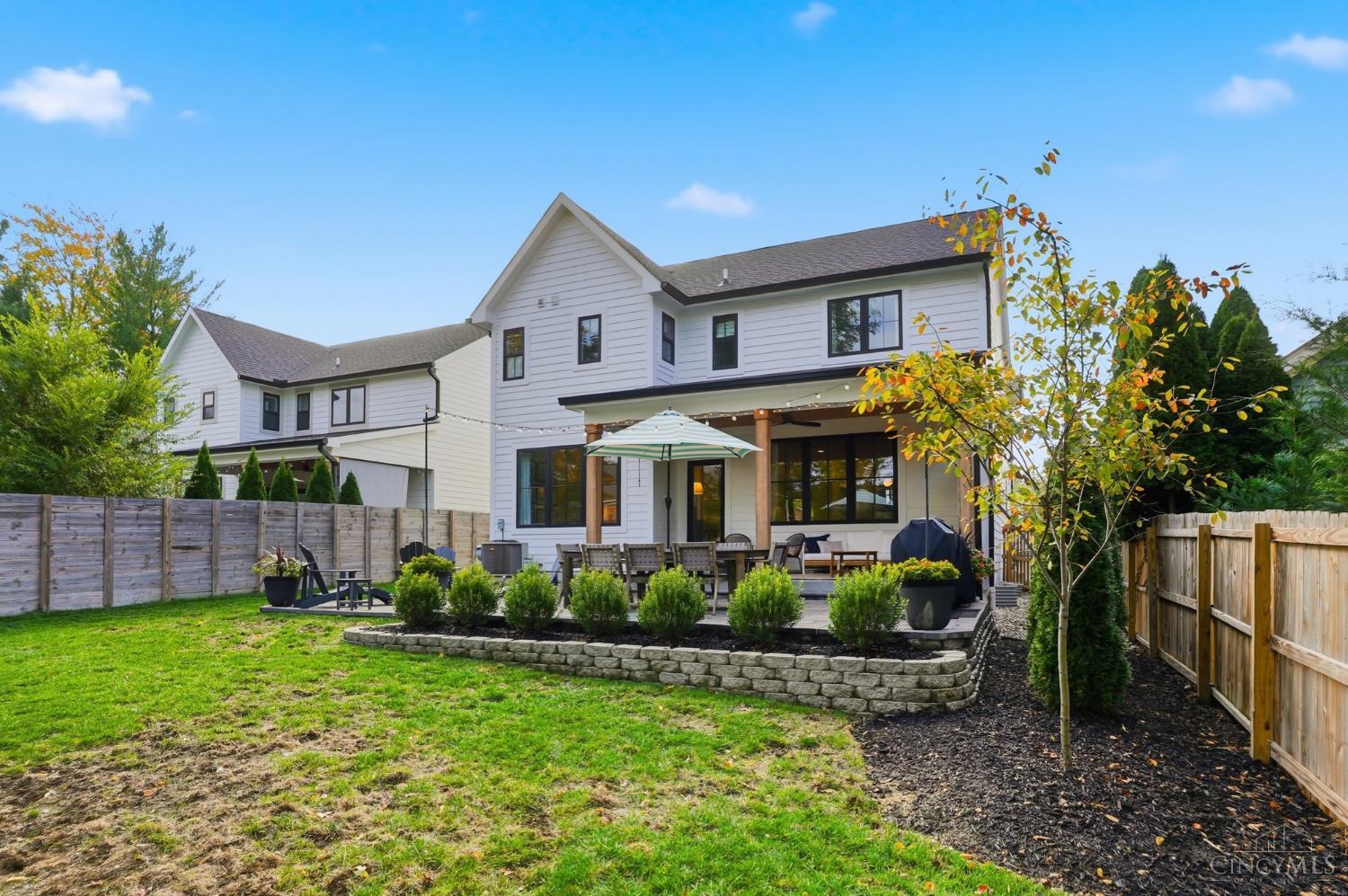 4832 Prospect Avenue