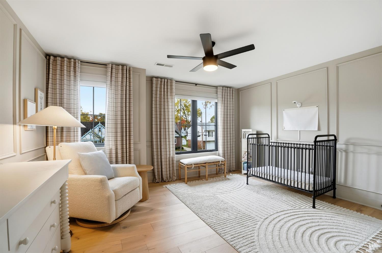 4832 Prospect Avenue