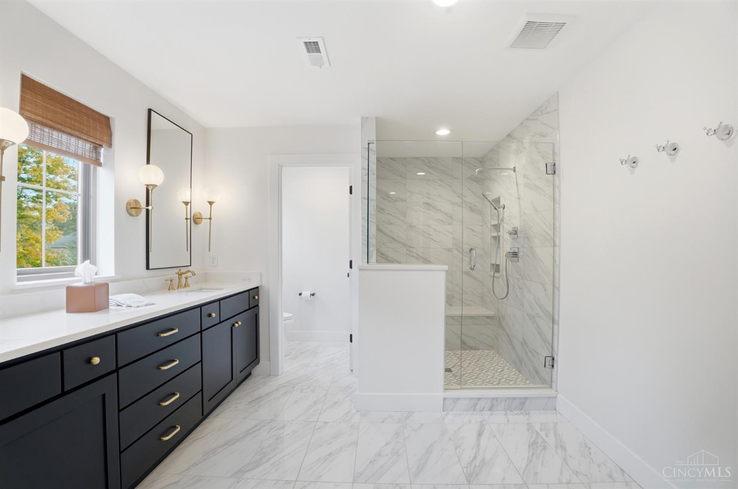 4832 Prospect Avenue