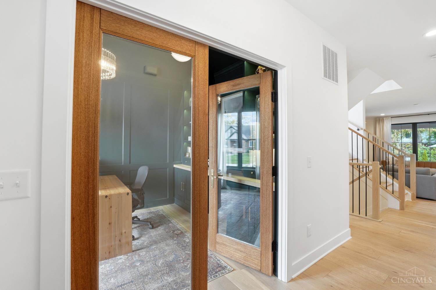 4832 Prospect Avenue