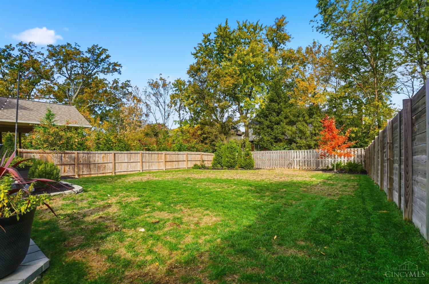 4832 Prospect Avenue