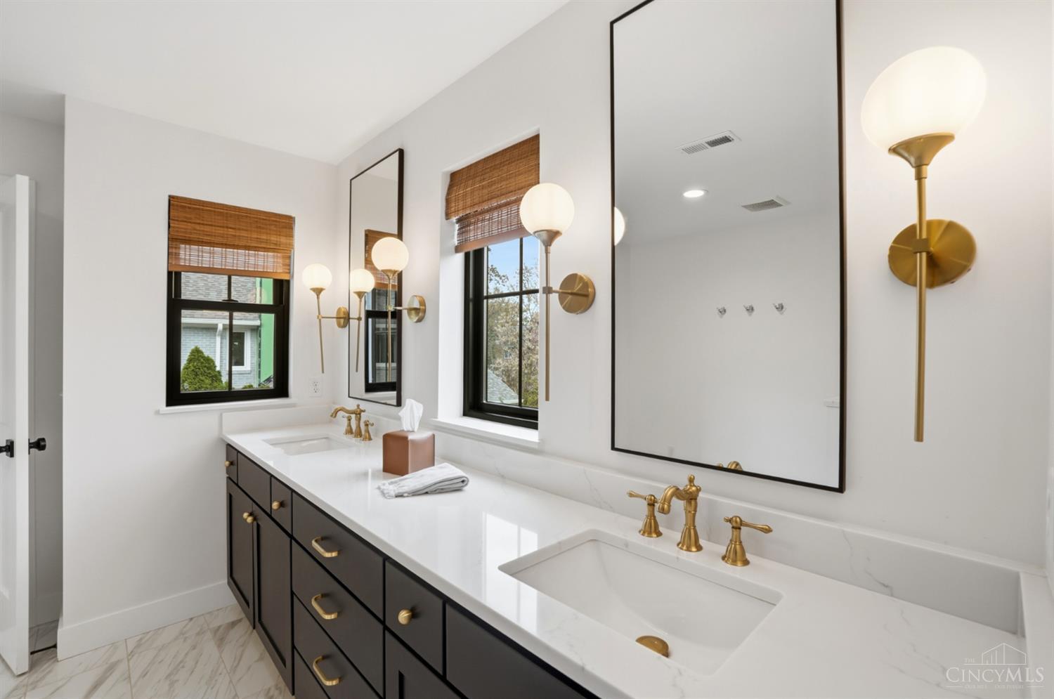 4832 Prospect Avenue