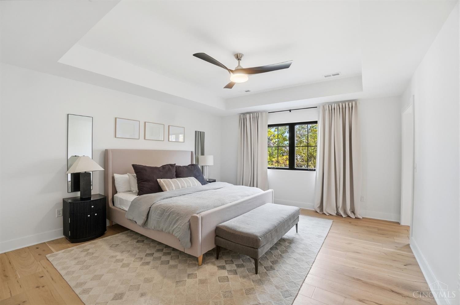 4832 Prospect Avenue