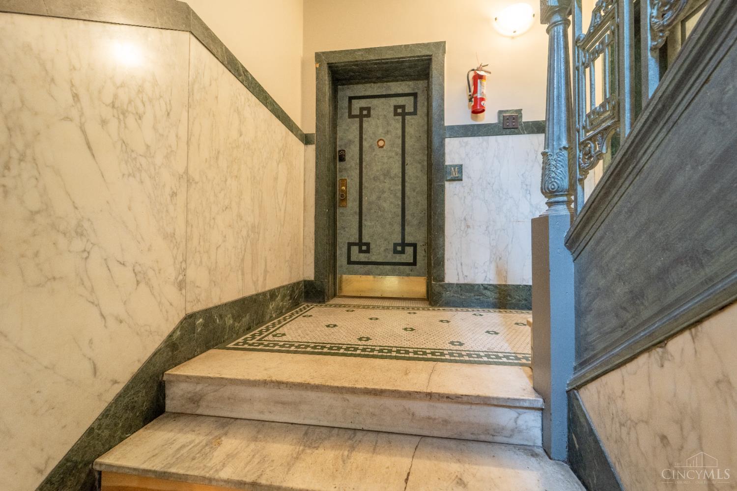 3896 Reading Road #84