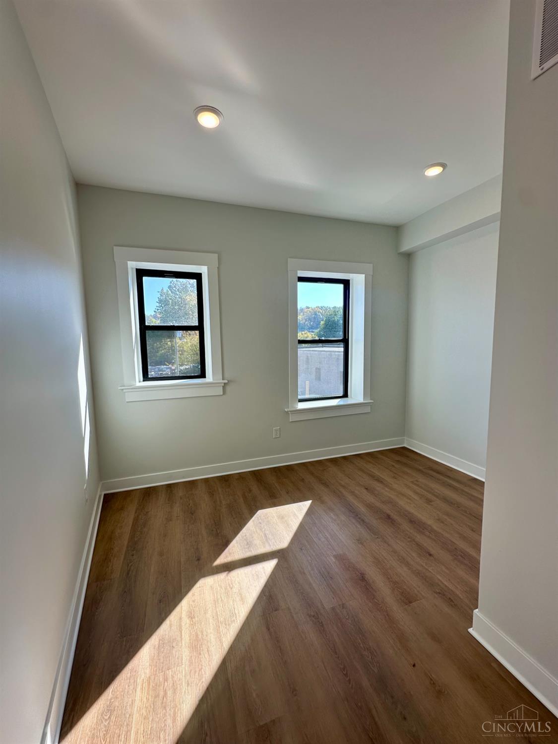 4024 Hamilton Avenue, Cincinnati, OH, 45223 — photo 4