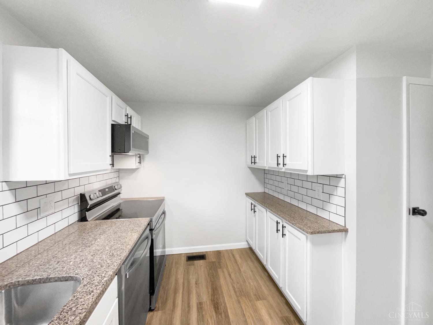 Homes for sale in Deerfield Twp., OH | 2898 Mossy Brink Ct, Deerfield Twp., OH 45039 | MLS# 1861104