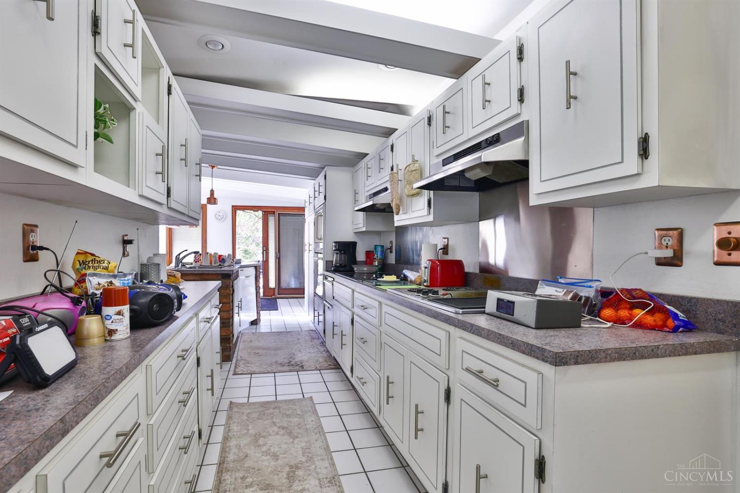 1650 Colonial Drive, Green Twp, OH, 45238 — photo 12