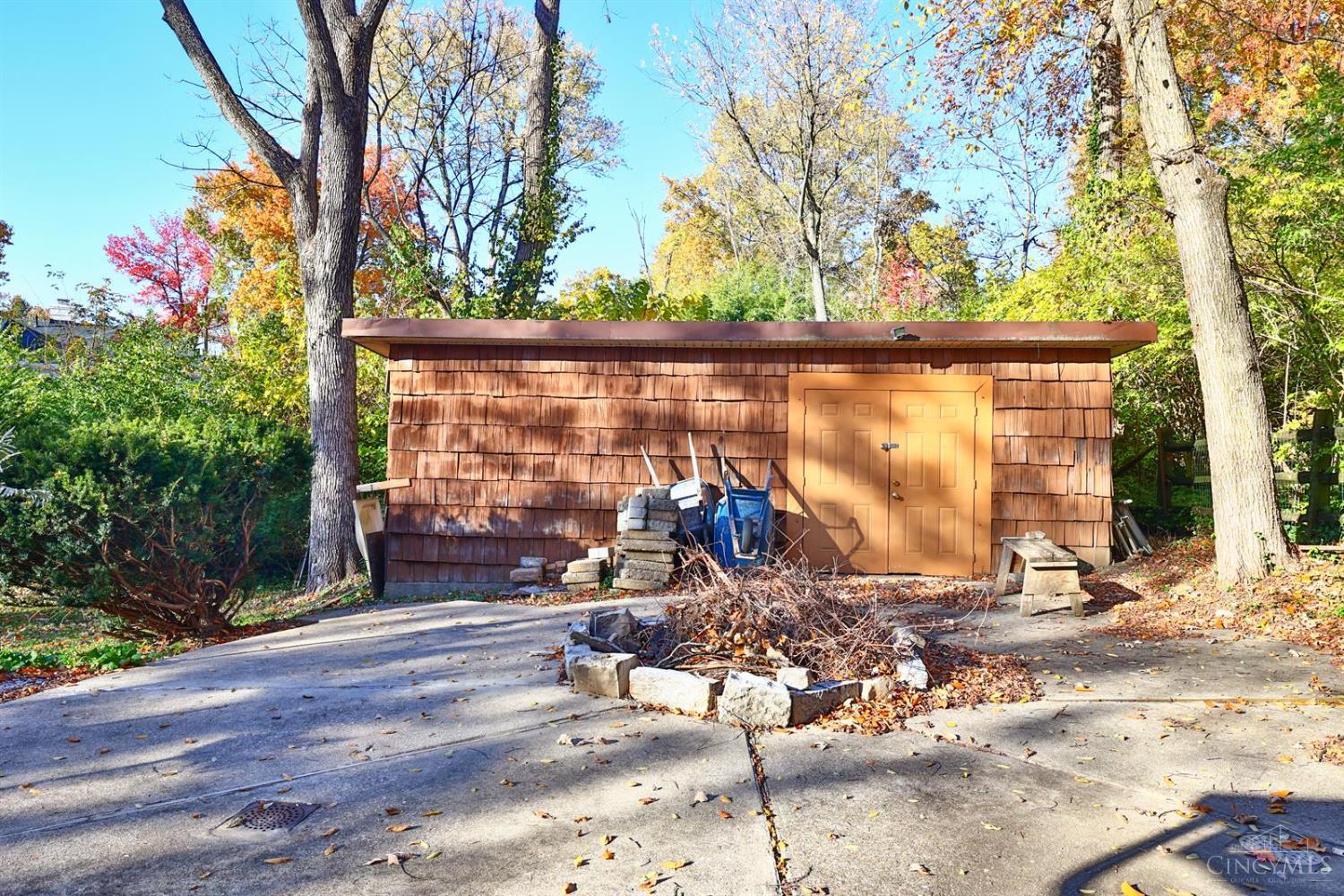 1650 Colonial Drive, Green Twp, OH, 45238 — photo 45