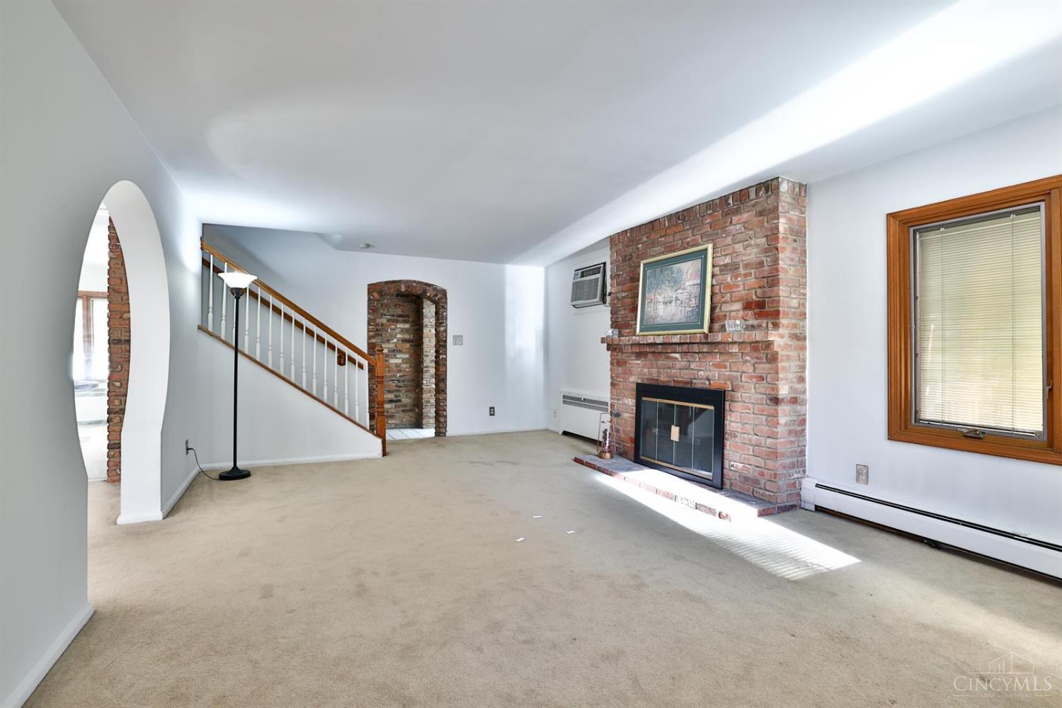 1650 Colonial Drive, Green Twp, OH, 45238 — photo 6