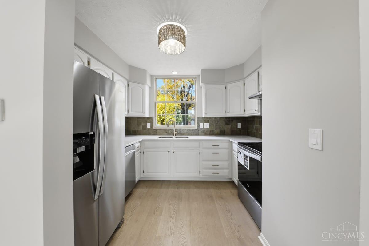 5649 Regimental Place