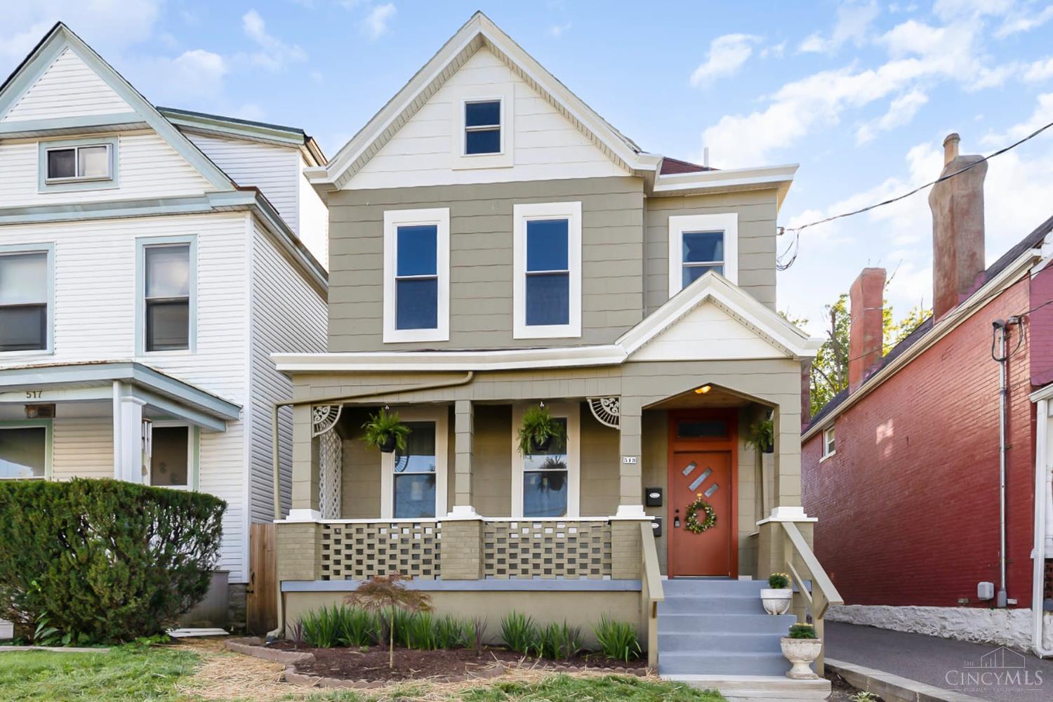 Homes for sale in Elmwood Place, OH | 519 Maple St, Elmwood Place, OH 45216 | MLS# 1861440